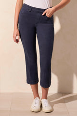 Pull-On Capri with Side Leg Detail
