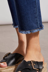 Audrey Pull-On Straight Crop Pant