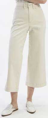 High-Rise Clean Wide Leg Crop Pant