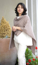 Cashmere Poncho Mocha : Mocha