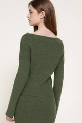 Bell Sleeve Wide Boat Neck Sweater: BRN-caramel brown / S