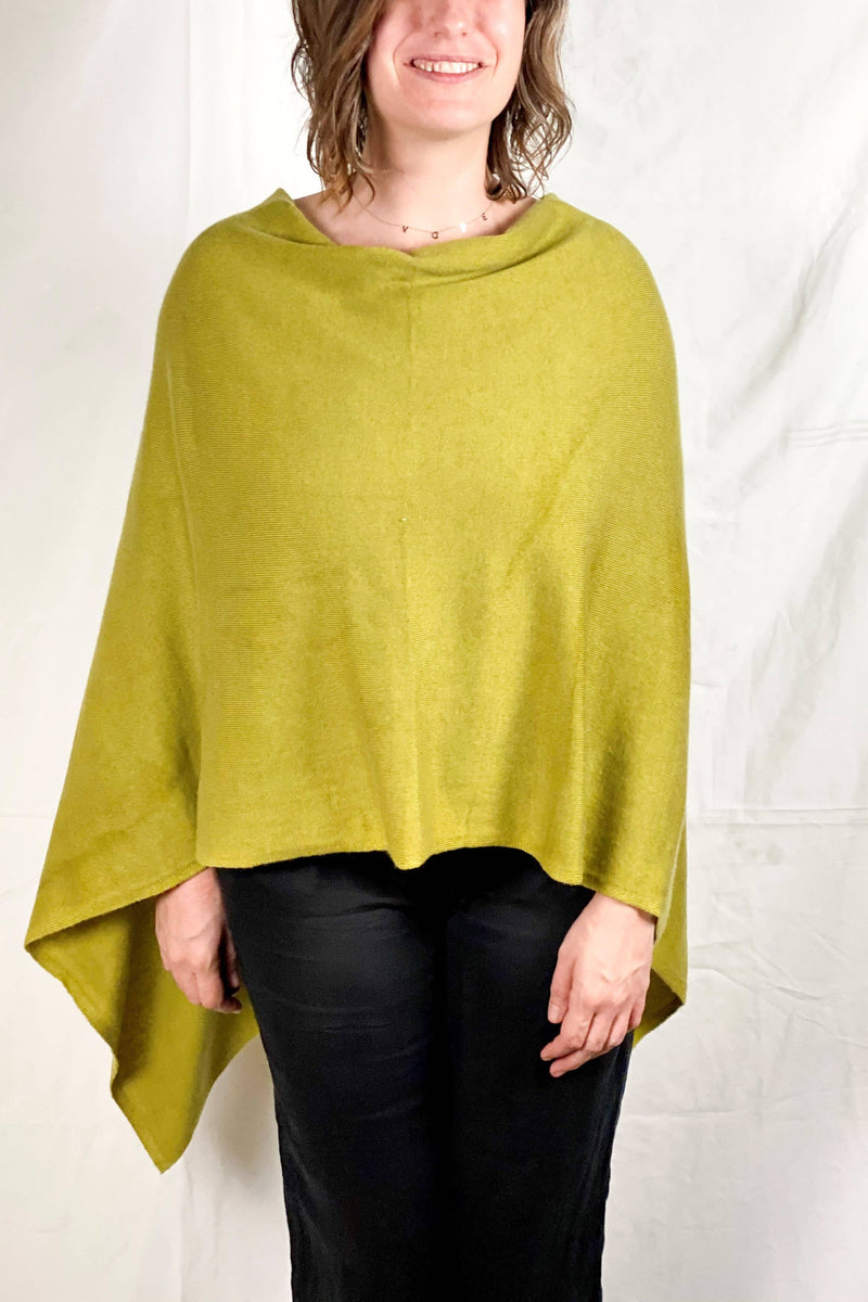 Cashmere Poncho Peridot