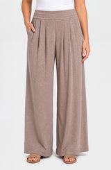 Pull-on Pleated Wide Leg